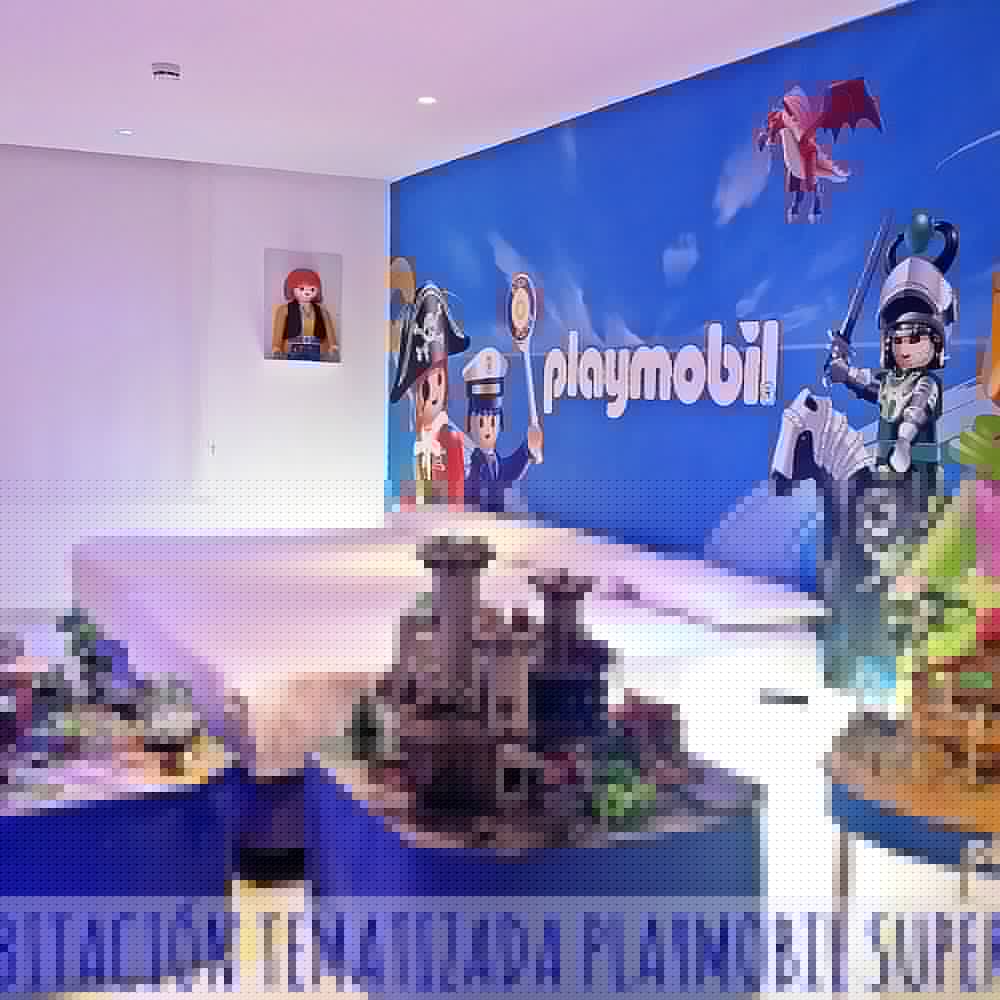 HOTEL DEL JUGUETE 1/65
