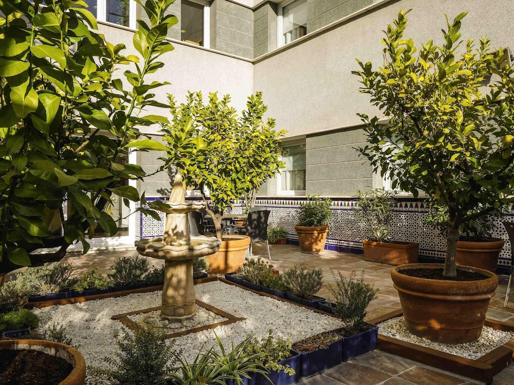 Ibis Granada Hotel 40/60