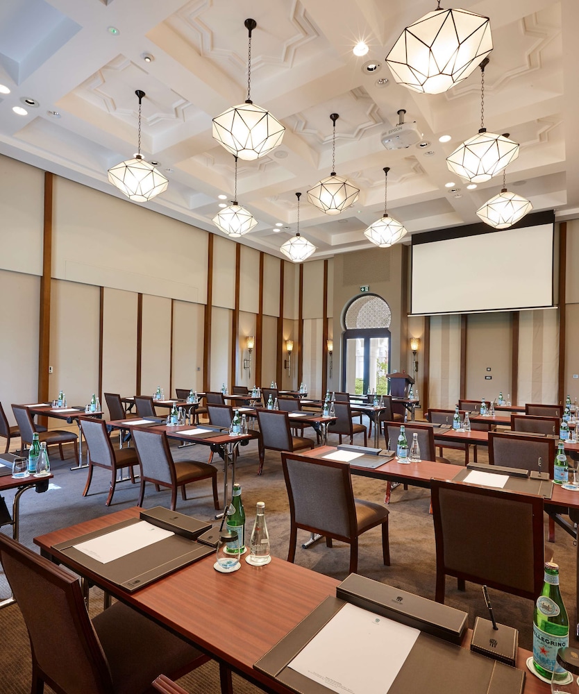 Banyan Tree Tamouda Bay 76/87