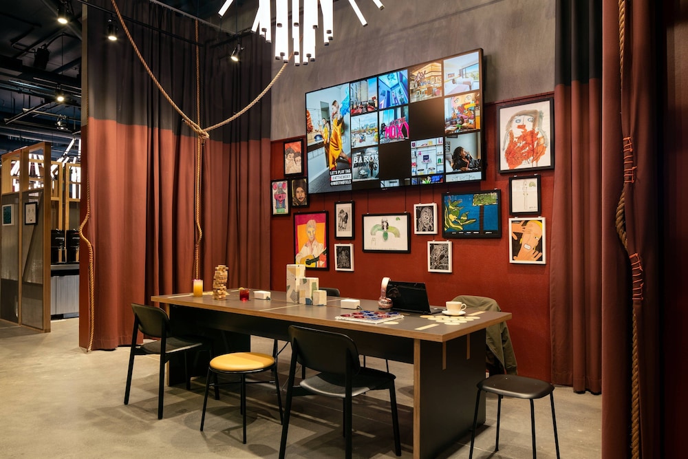 Moxy Oakland Downtown 33/44