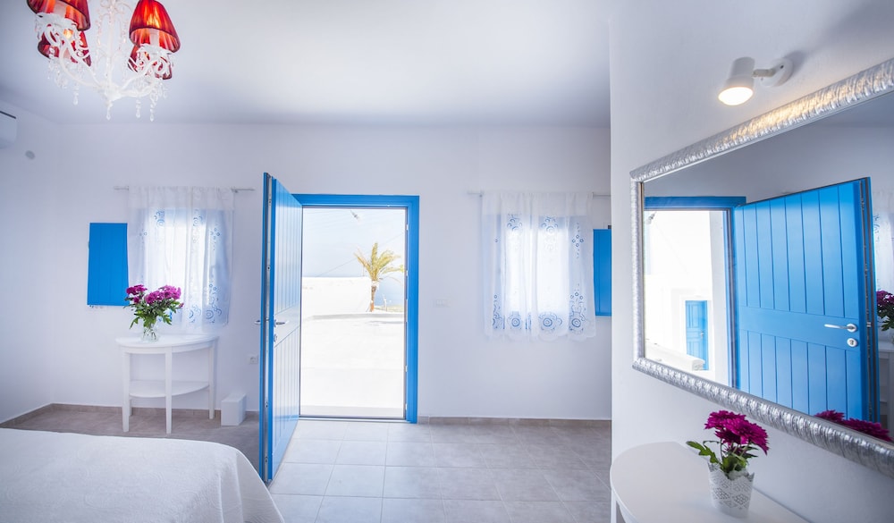 Kadia Traditional Residences 31/50