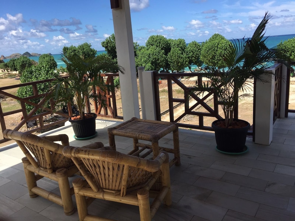Friends Beach Hotel 25/38