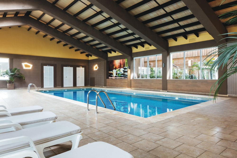 Hotel RIU Bravo 25/42