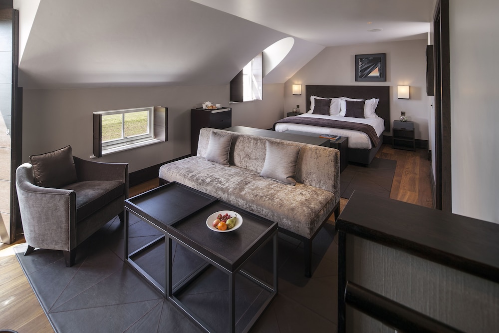 Twr Y Felin Hotel 30/50