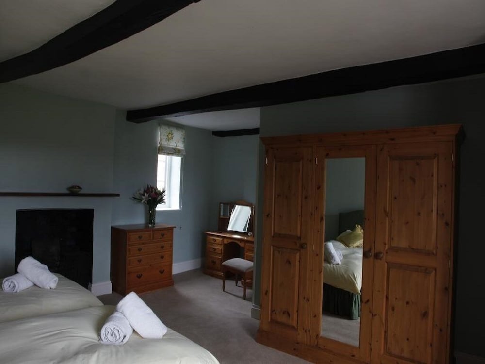 Trelough House B&B 7/20