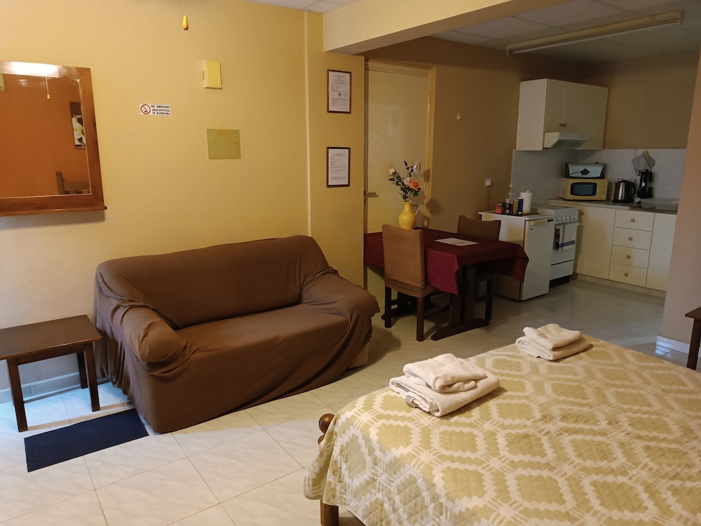 Rantzo Holiday Apartments 30/50