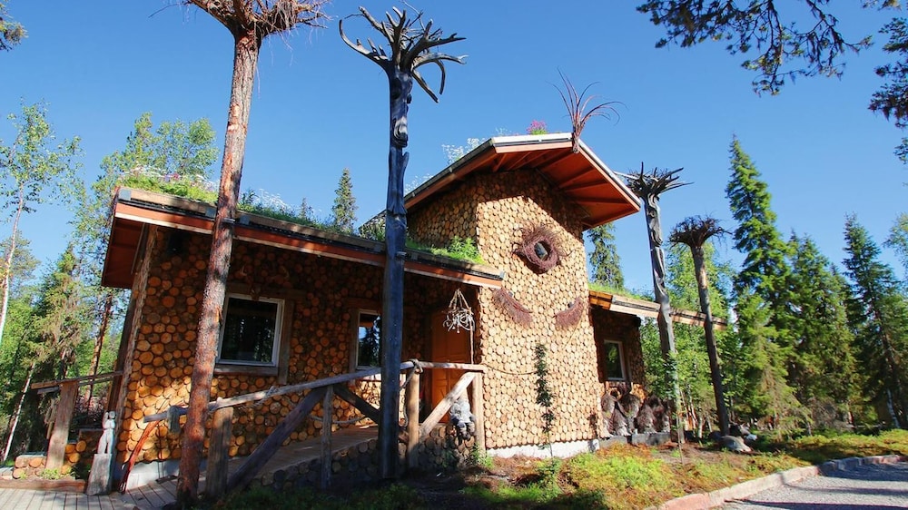 HOTELLI TAIVAANVALKEAT 3/50