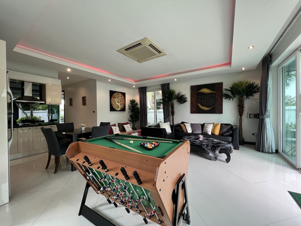 Colibri Pool Villa 25/50
