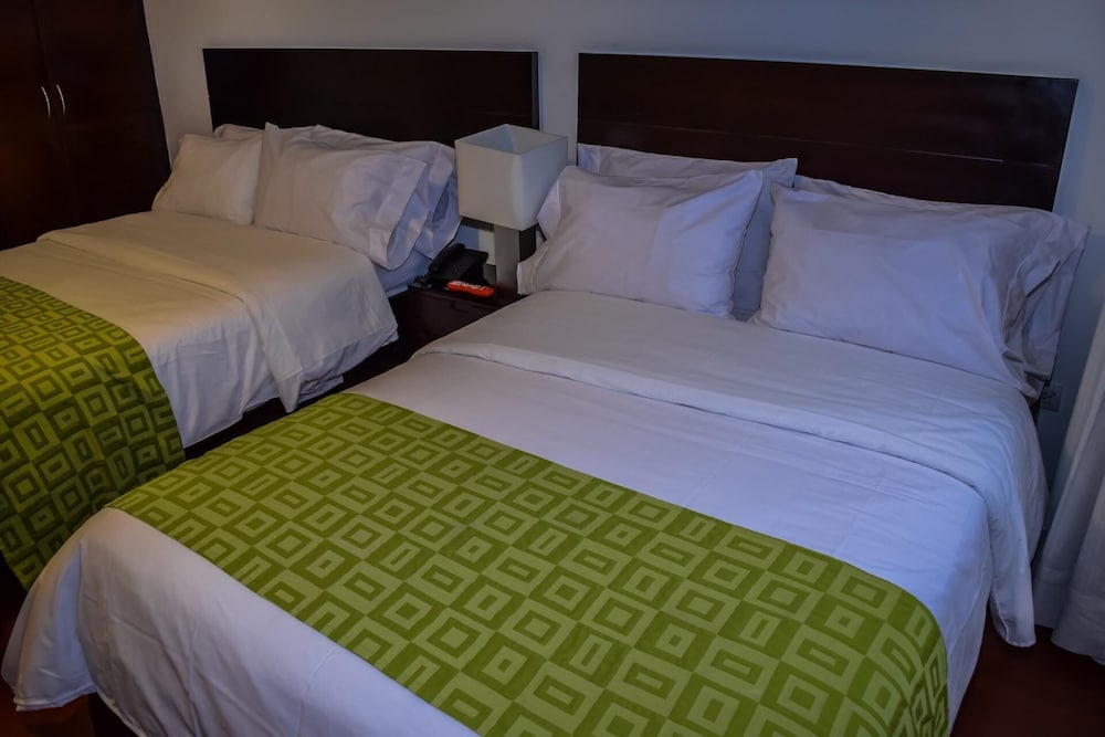 Hotel Charlotte Plaza 26 Ex Hotel Charlotte Bogota By Lalianxa 23/66