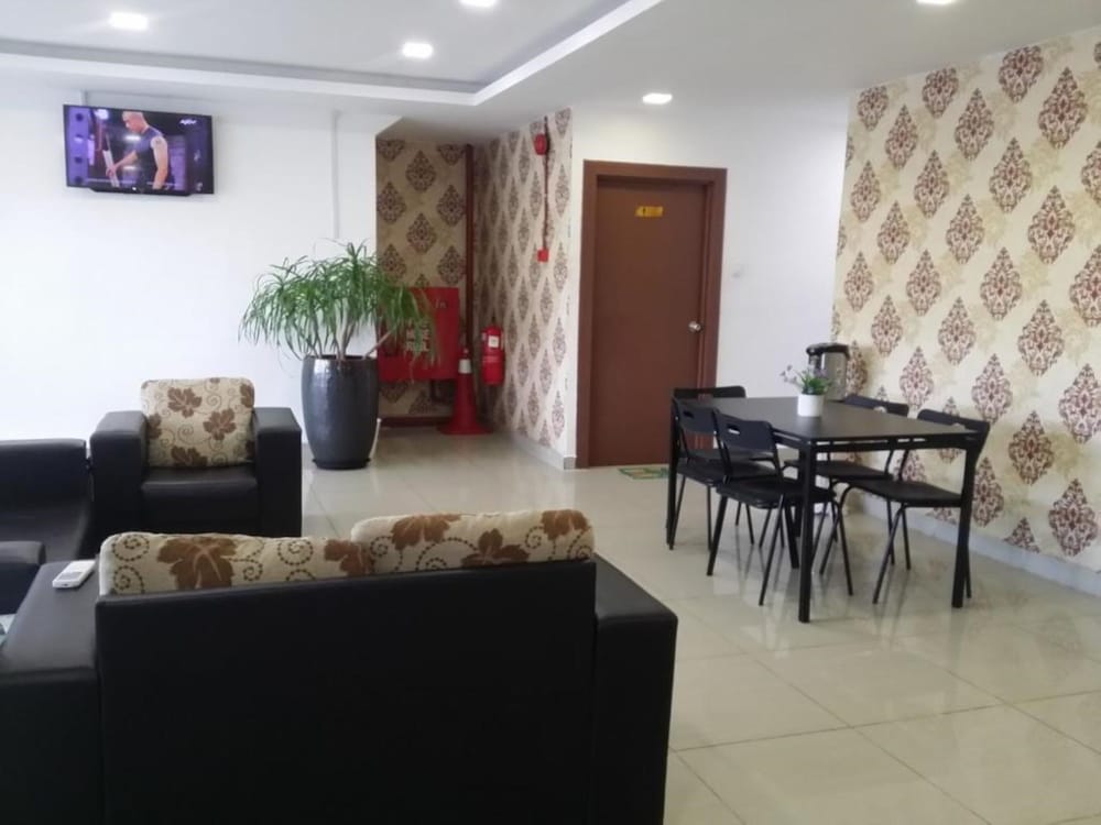 Shobi Hotel 40/48