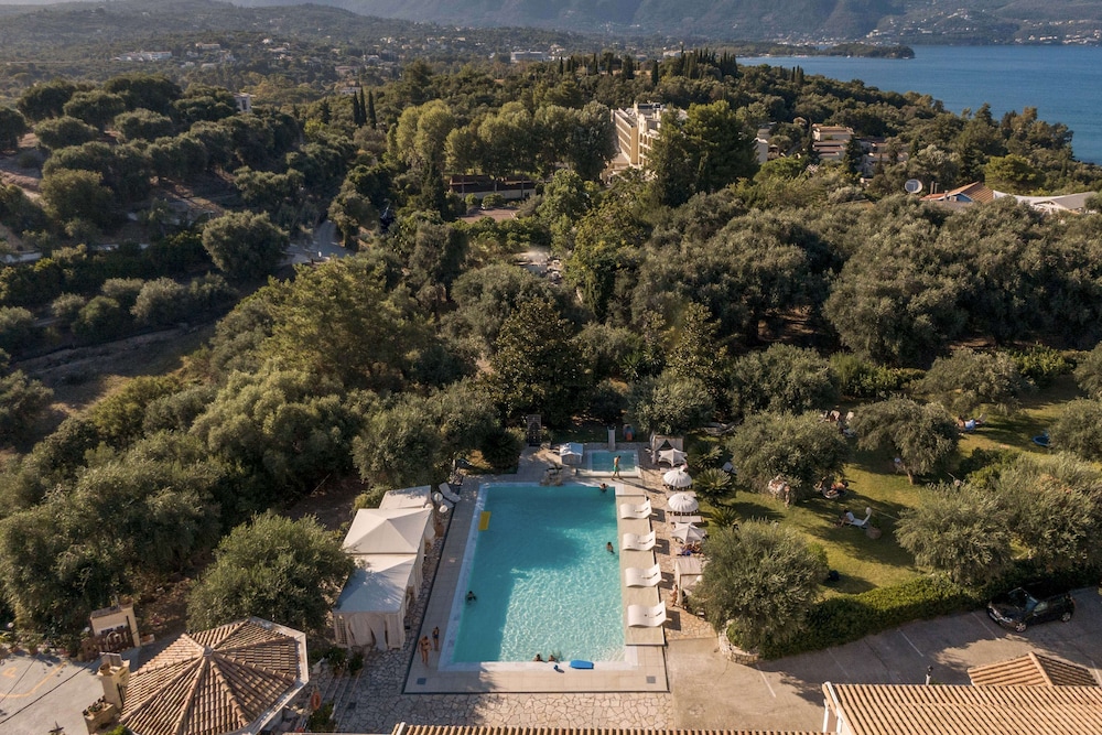 Nefeli Hotel Corfu 41/59
