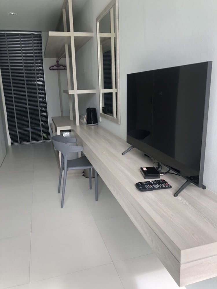 Baan Fah Resort 77/89