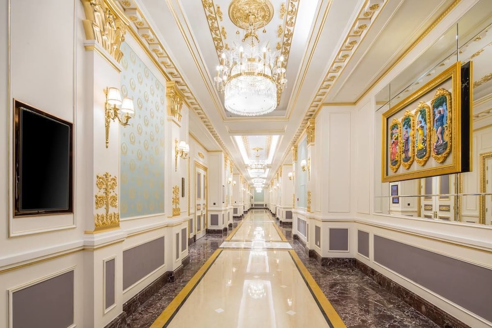 Howard Johnson Plaza By Wyndham Ningbo 20/50