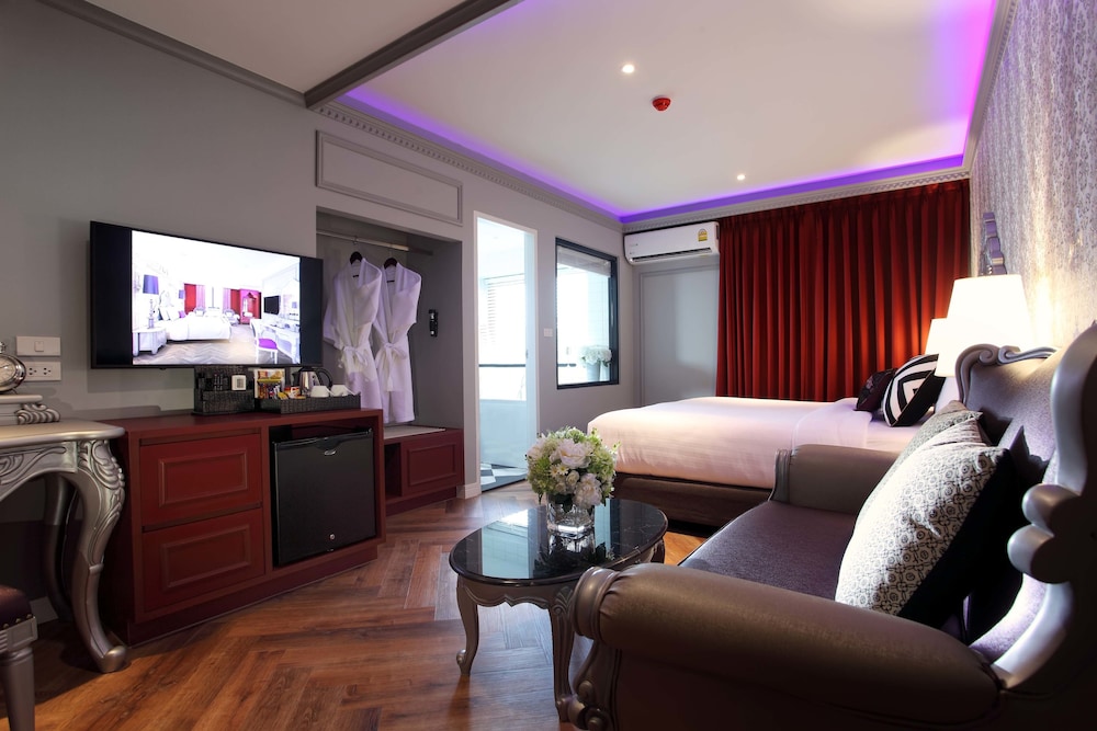 Villa De Khaosan 37/50