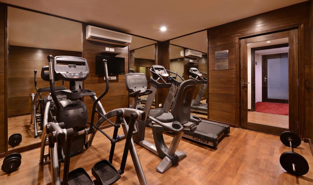 Leisure Inn Grand Chanakya 16/37