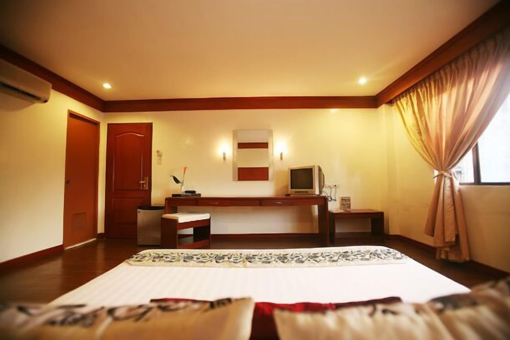 Nagaland Hotel 20/21