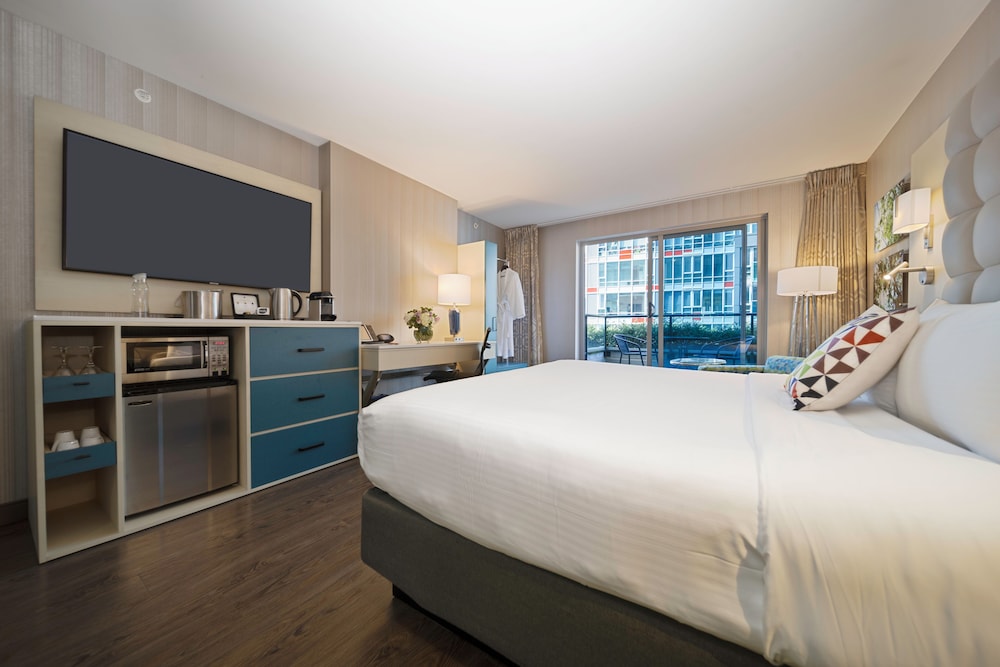 DELUXE, KING BED, TERRACE