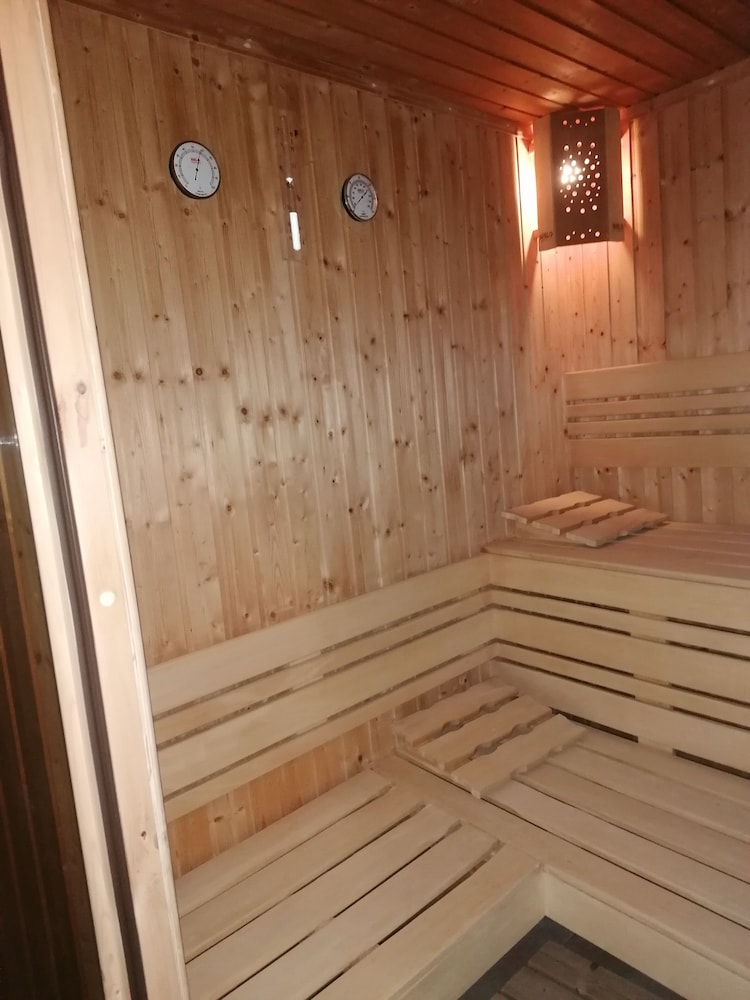Ikonomov Spa 40/69