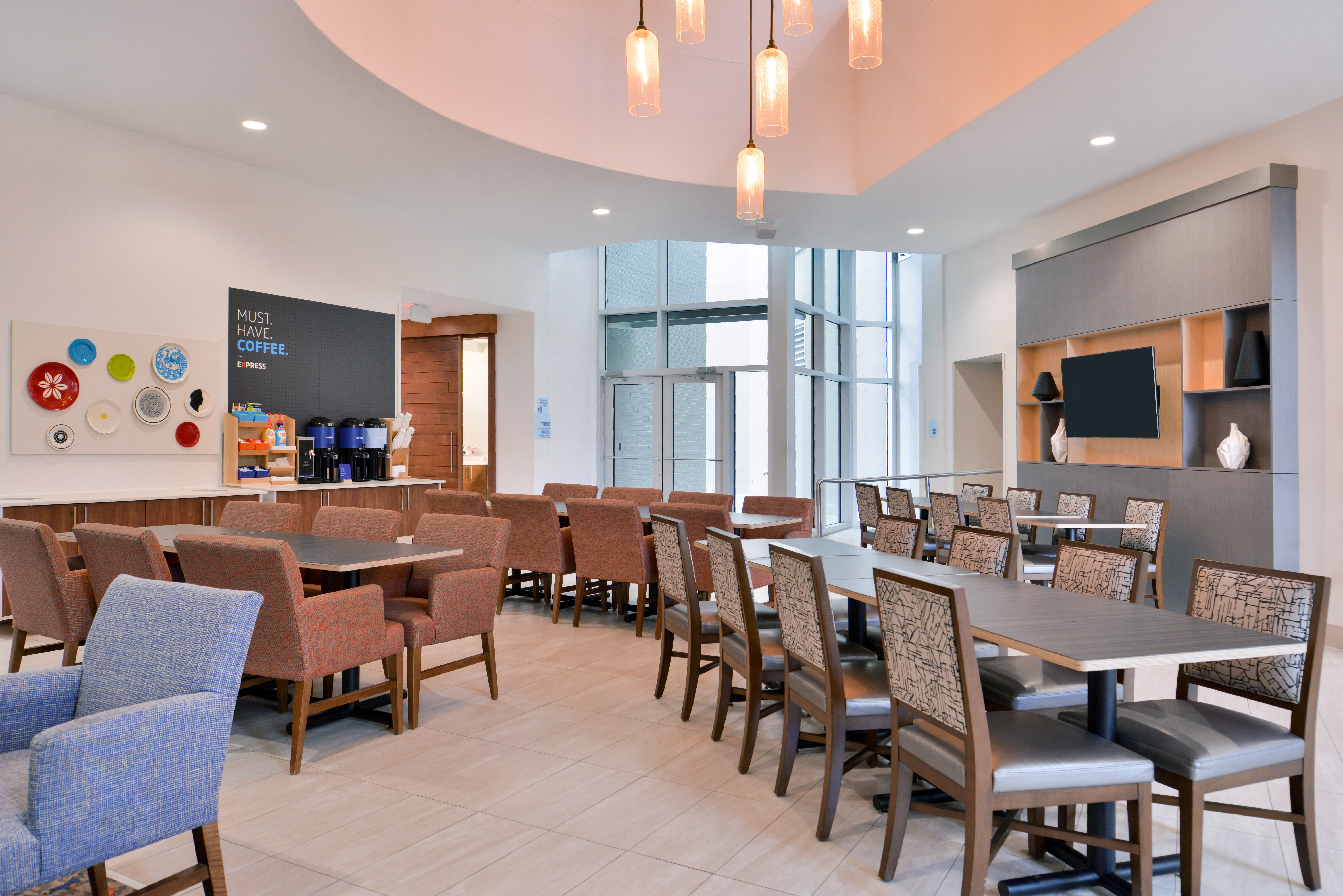 Holiday Inn Express New Orleans St Charles 40/43