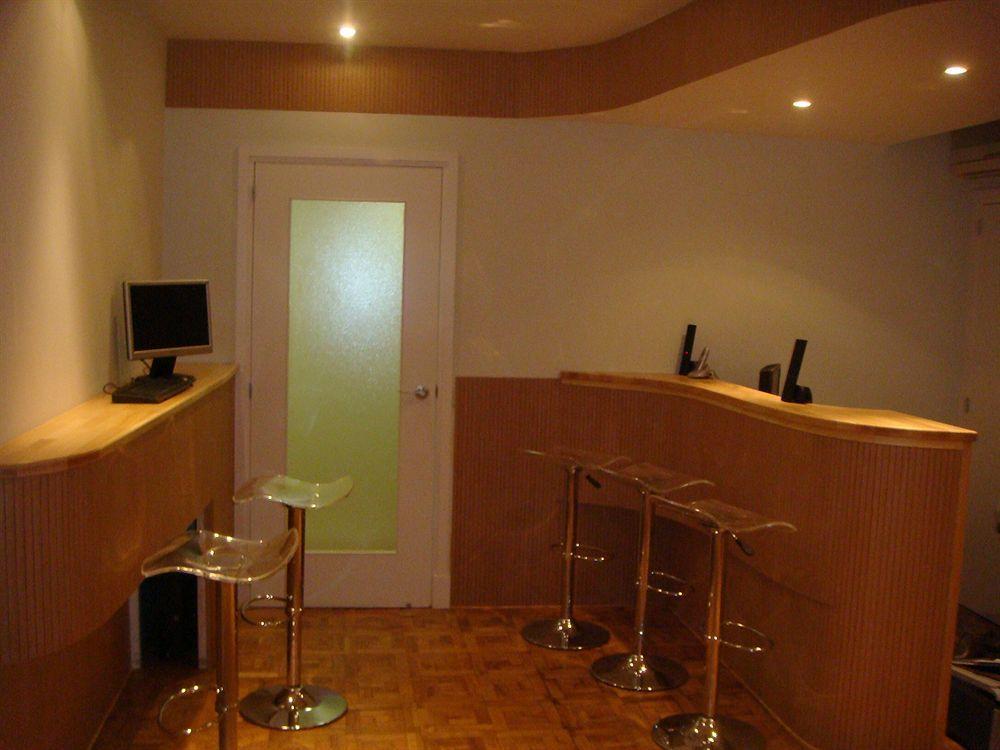 Somnio Hostels 64/66