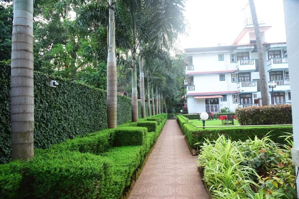 VALENTINES RETREAT 12/64