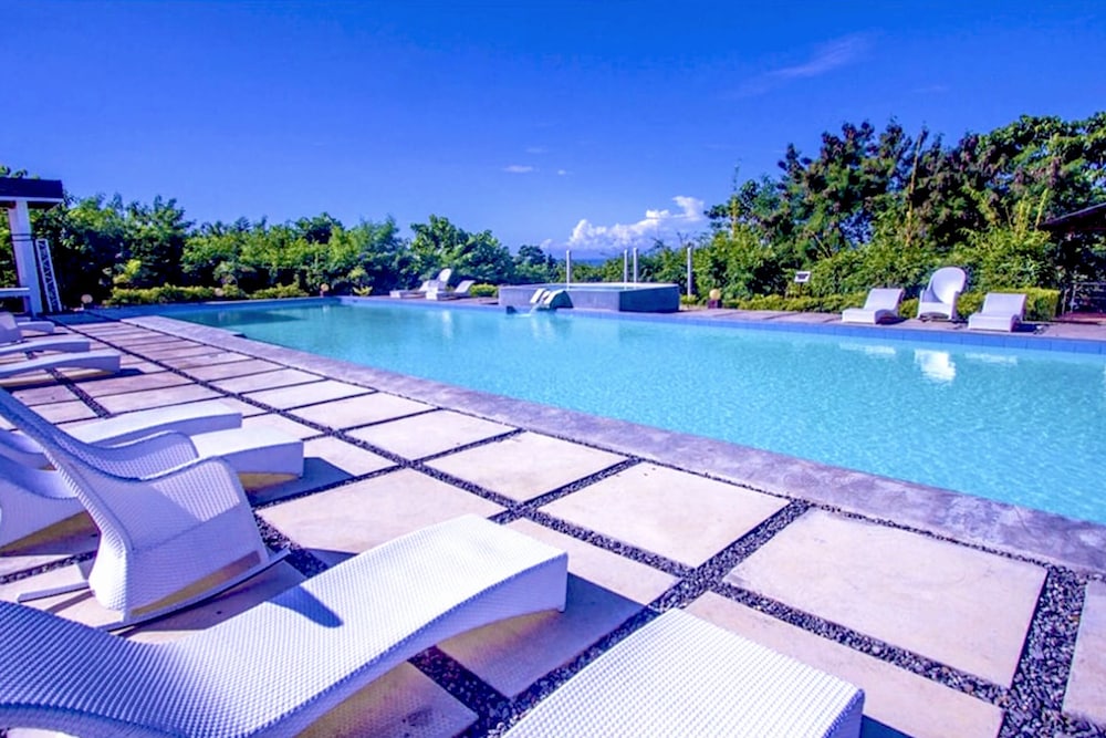 Alta Bohol Garden Resort 36/53