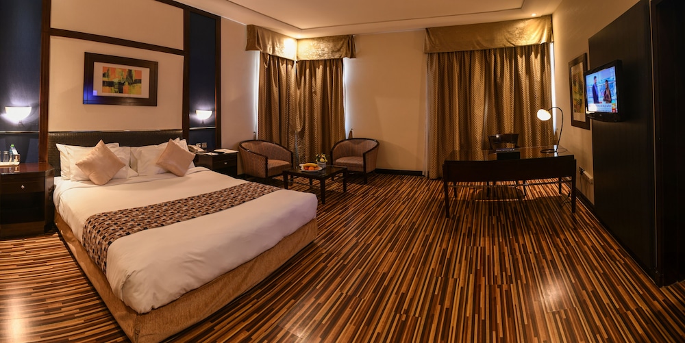 The Juffair Grand Hotel 21/62