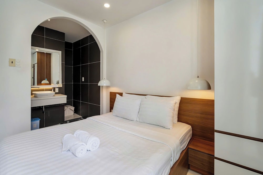 Otis Apartment - 33 Tran Ke Xuong Rooftop 11/50