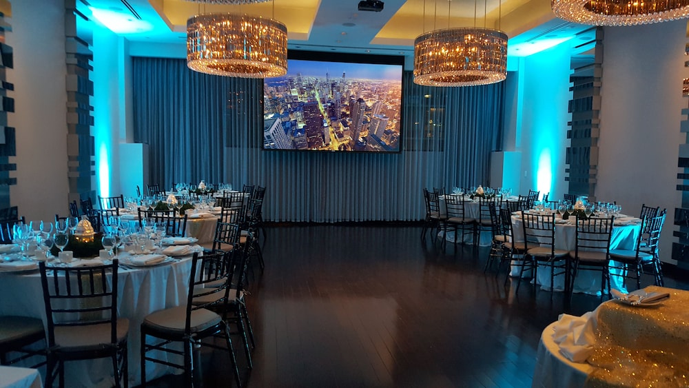 Ivy Boutique Hotel 41/47