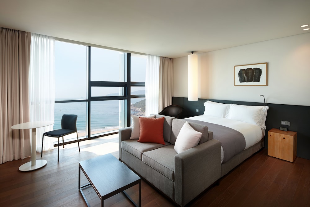 Shilla Stay Haeundae 13/61