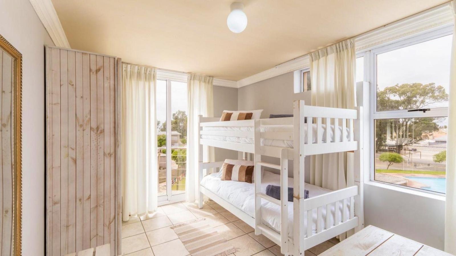 The Sunset Villas 6/50