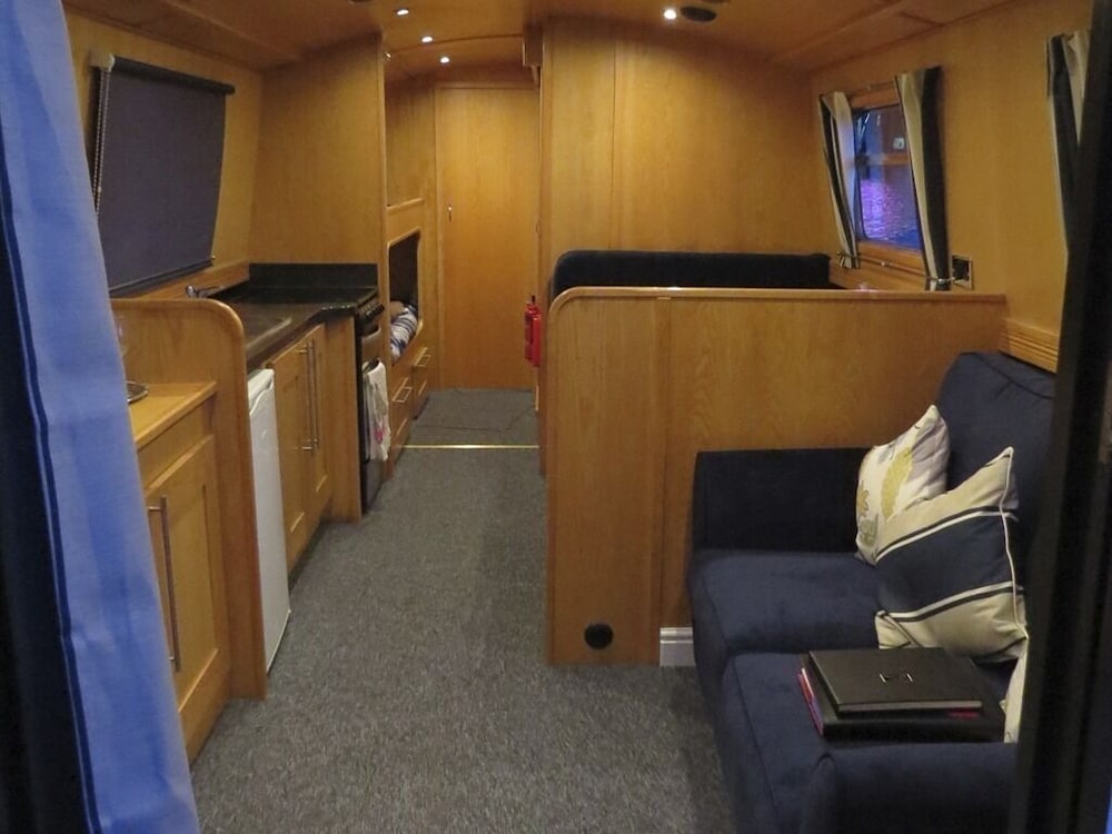 Houseboat Hotels - Hotel boat 22/31