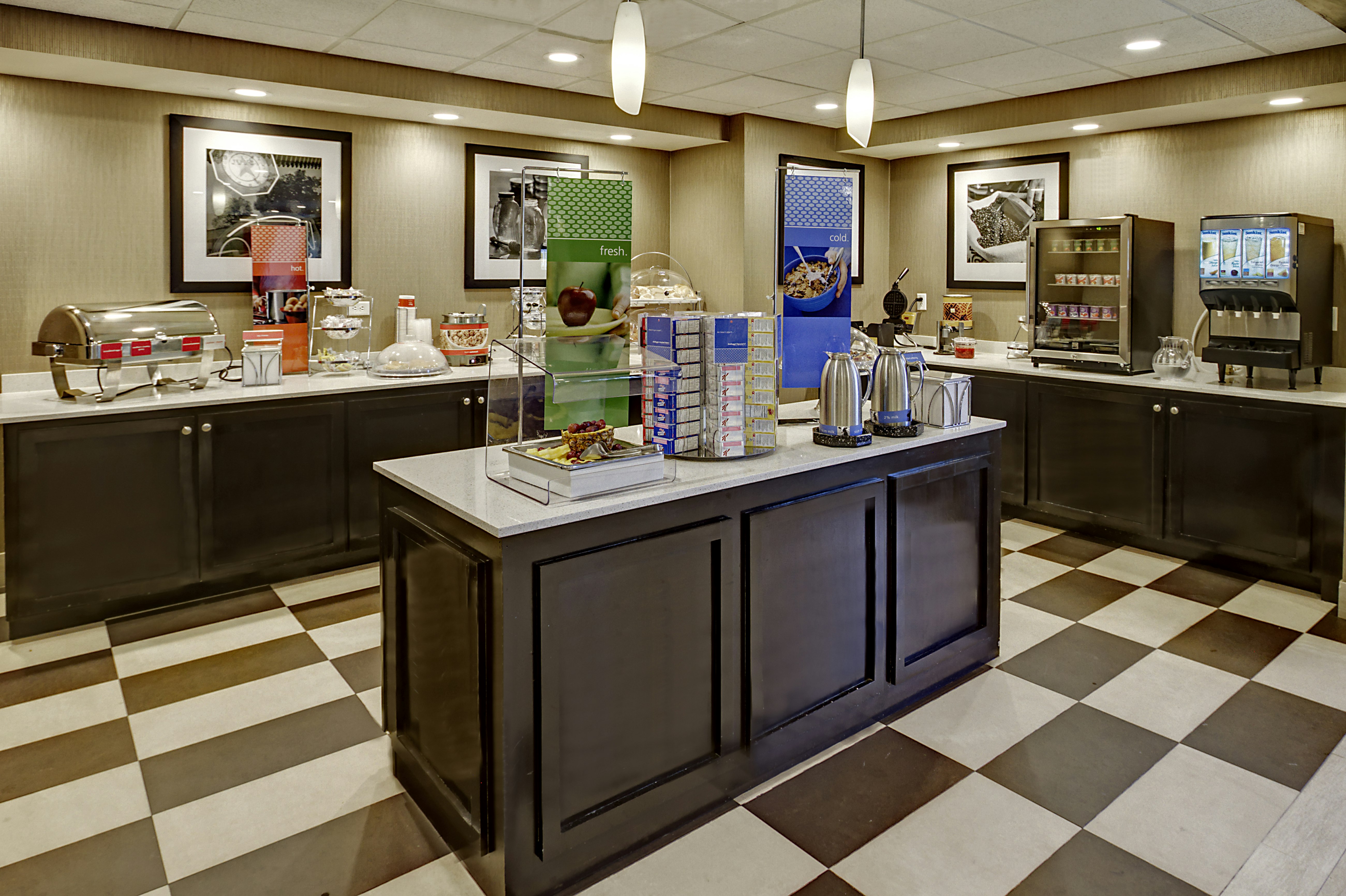 Hampton Inn Cookeville 6/40