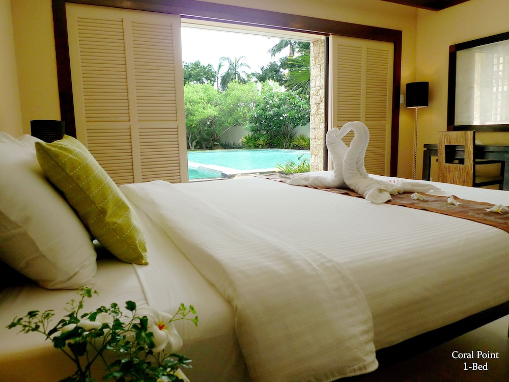 Coralpoint Gardens 24/54