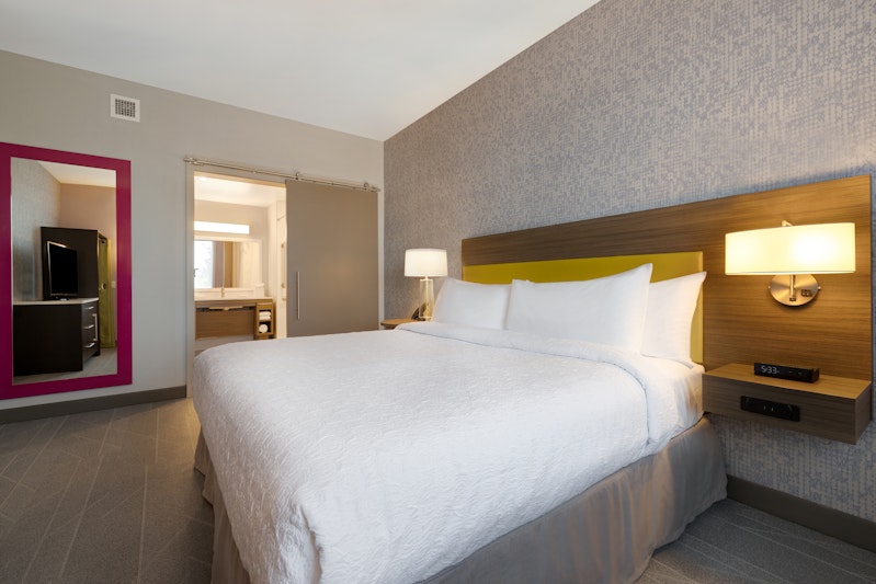Home2 Suites by Hilton Petaluma 8/31