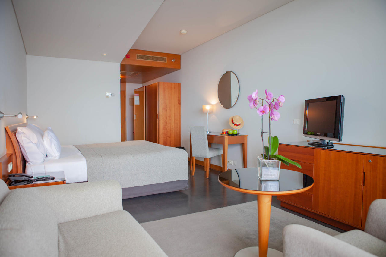 Twin or Double room Prestige Side Sea View 1+0