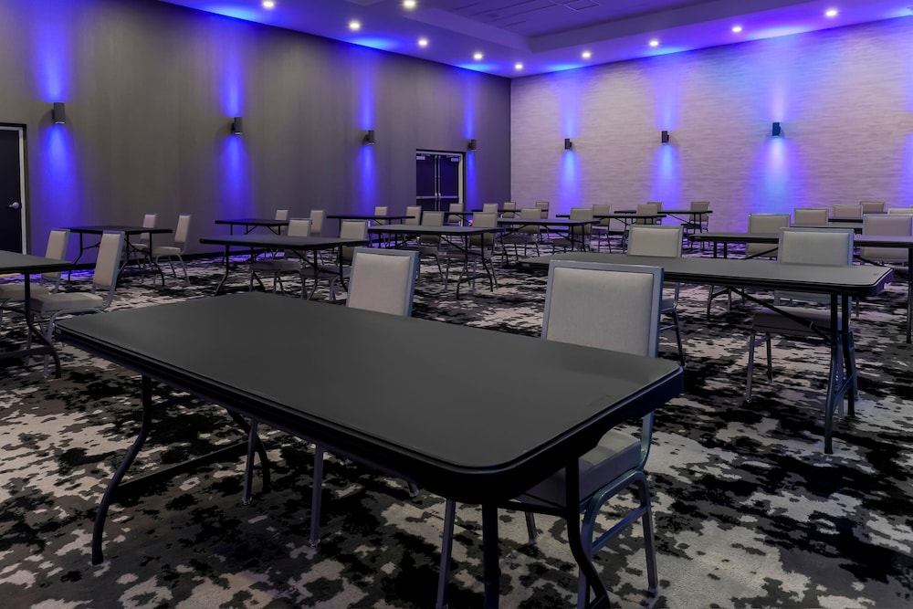 Four Points by Sheraton Amarillo Central 21/28