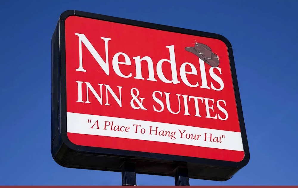 Nendels Inn and Suites Dodge City Airport 28/35
