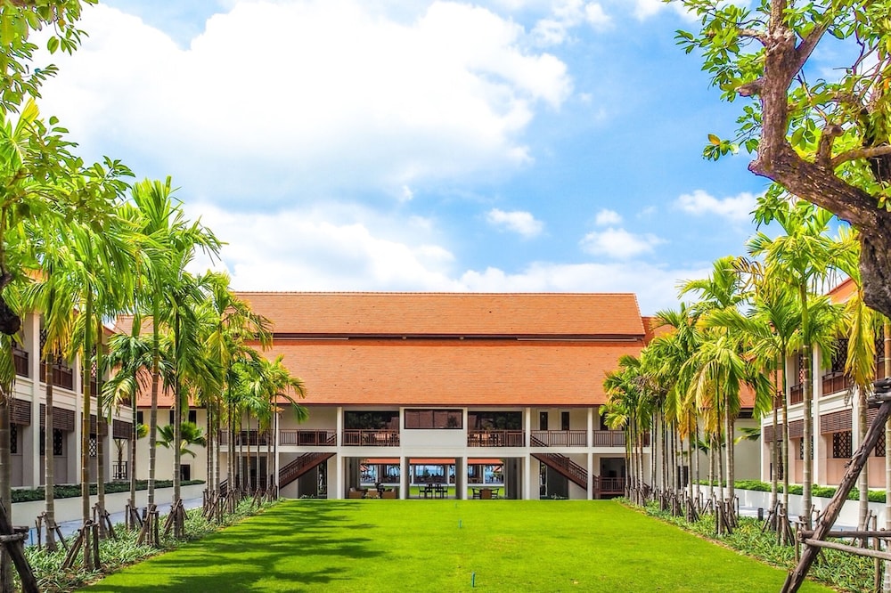 Le Menara Khao Lak 69/77