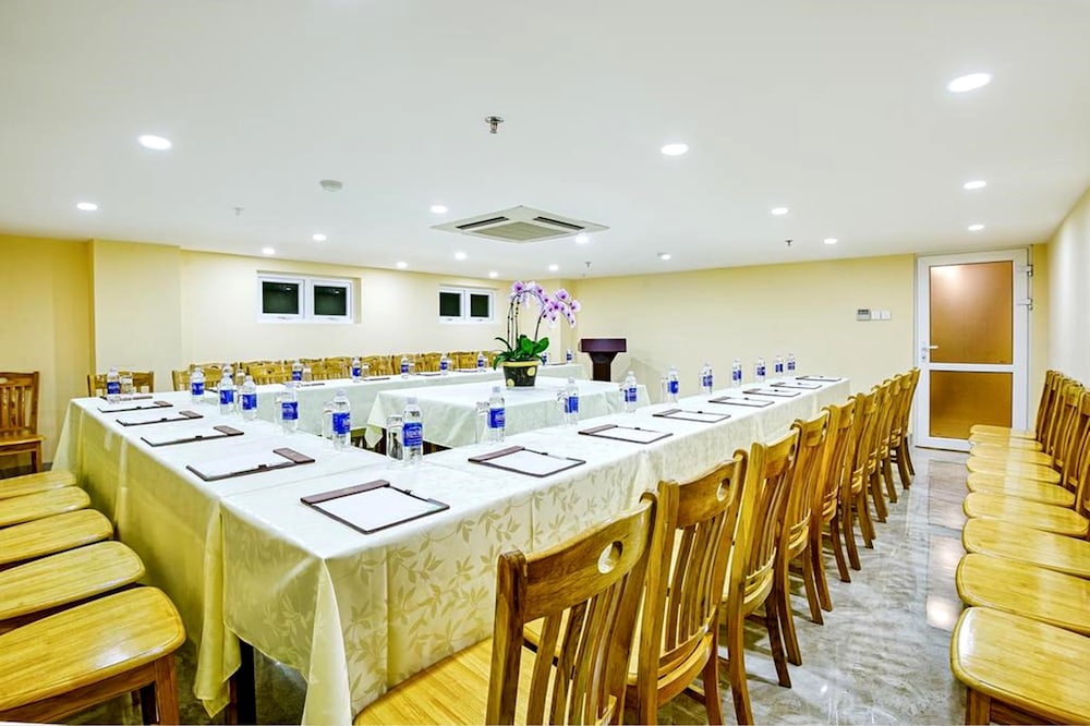 Nhat Minh Hotel And Apartment 51/65