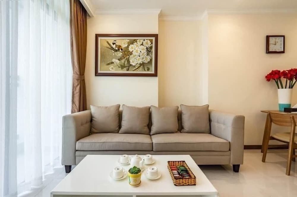 Christine S Saigon Apartment 26/50