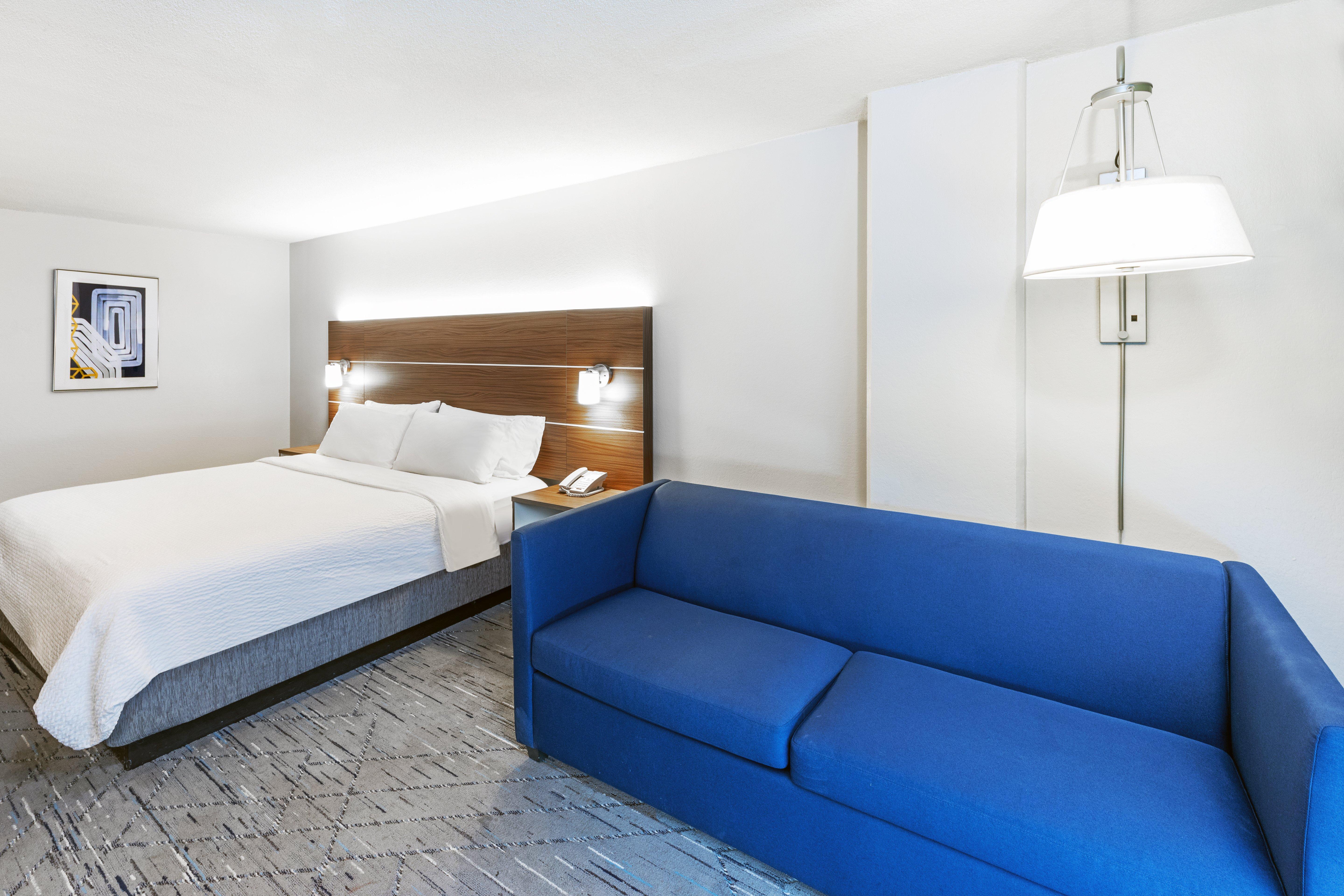 غرفة بسرير كينج، Holiday Inn Express El Paso-Central 3/5