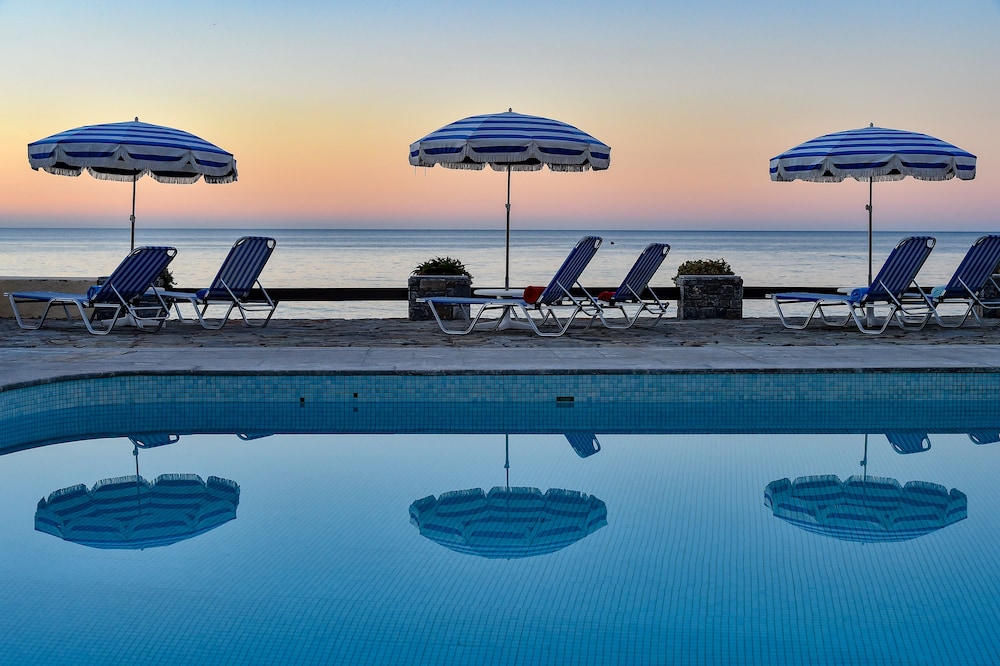 Porto Sisi Hotel Apartments 70/78