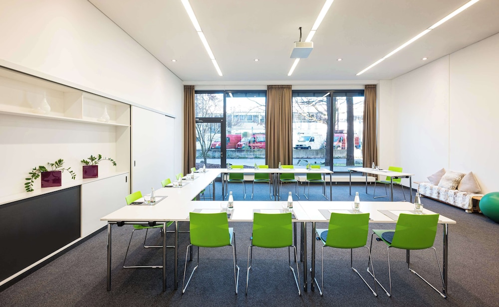 Lindner Hotel Frankfurt Sportpark Part of Jdv by Hyatt 65/68