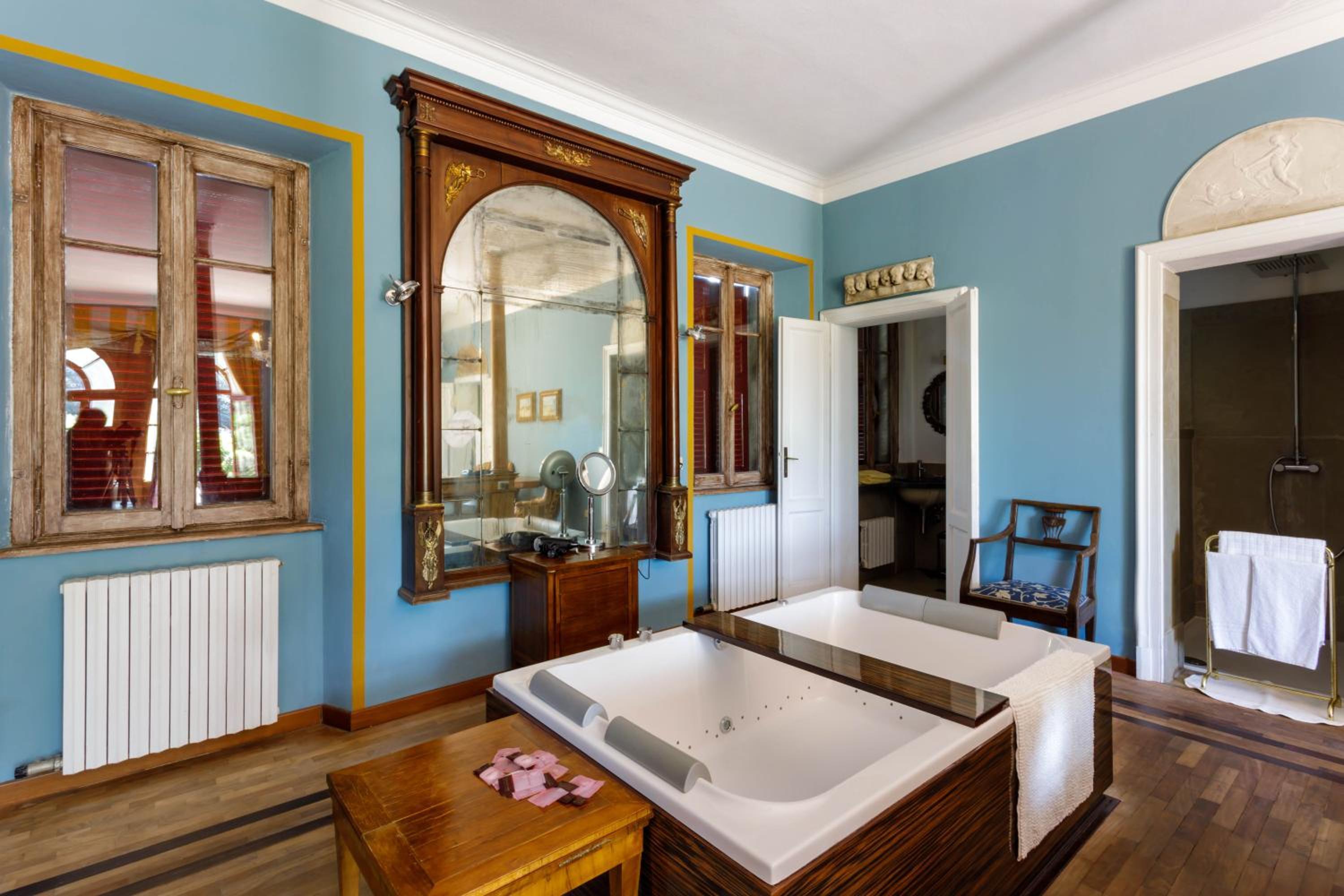 Albergo Ristorante la Madonnina 56/57
