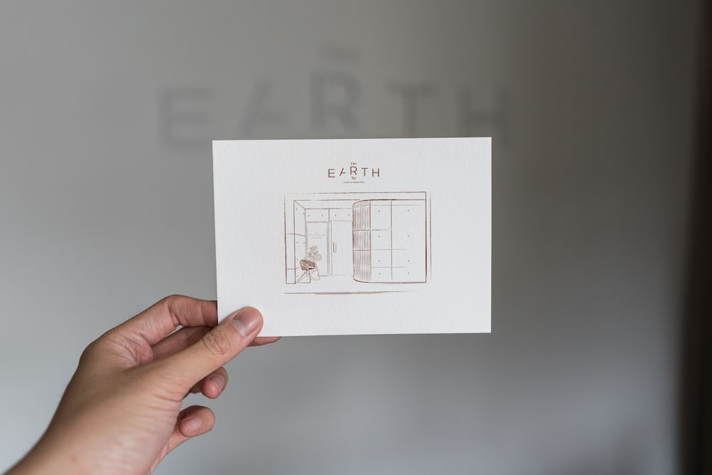 The Earth Hotel 13/44