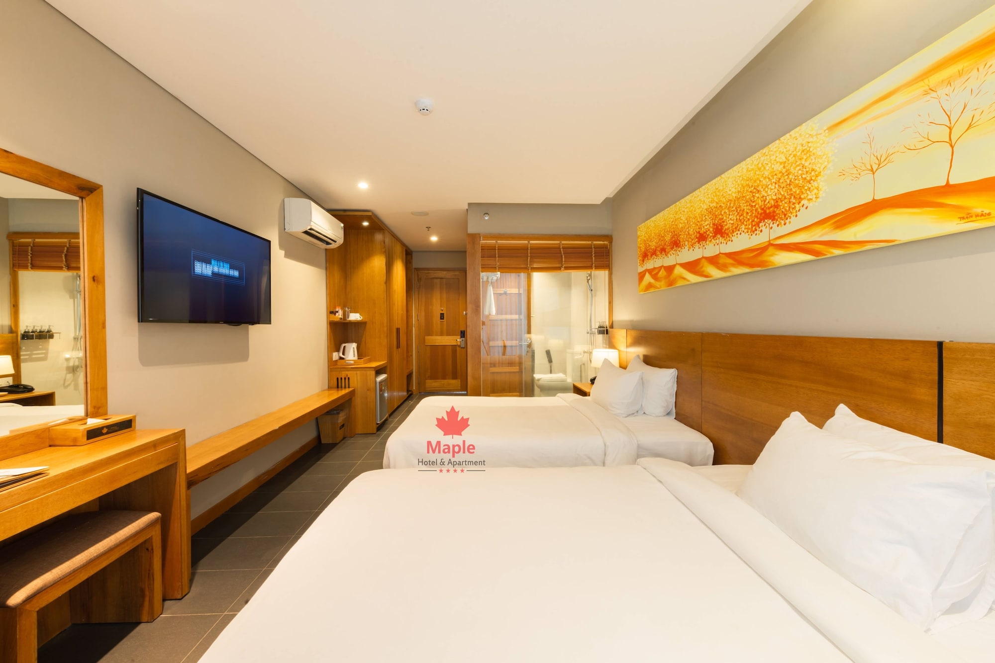DELUXE, TWIN BEDS, BALCONY