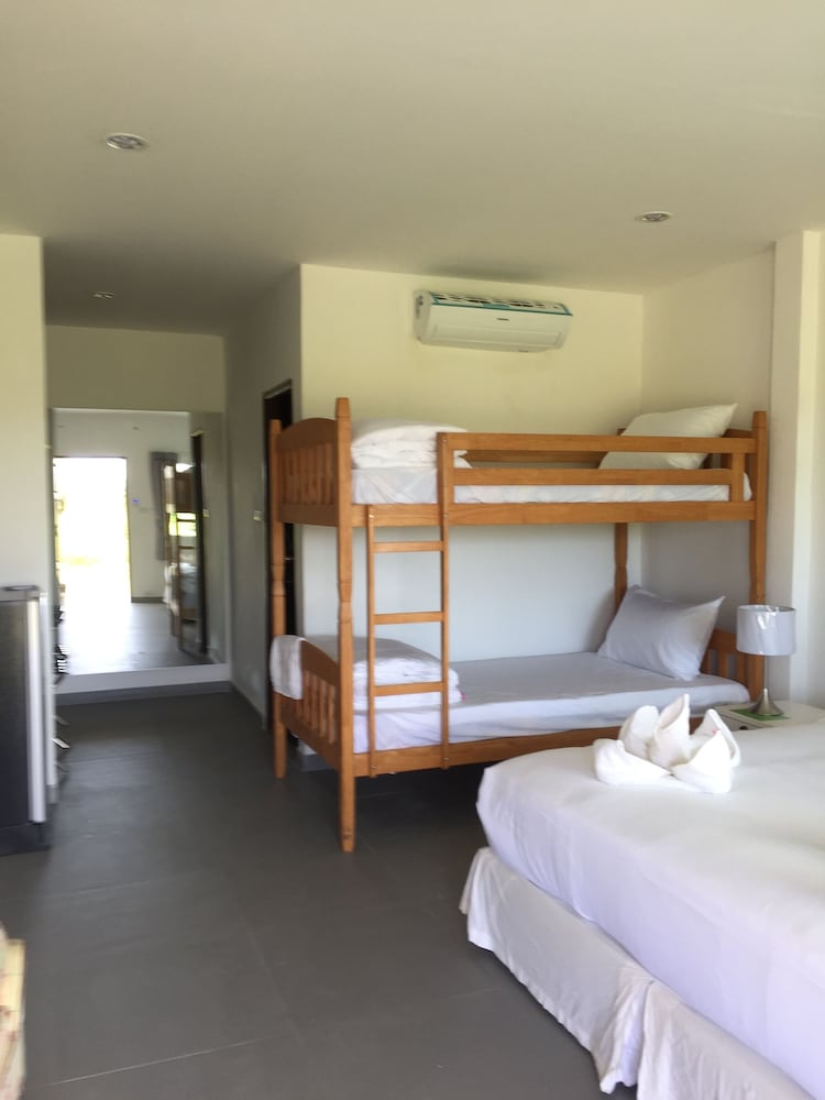 Nadivana Serviced Apartments 17/24