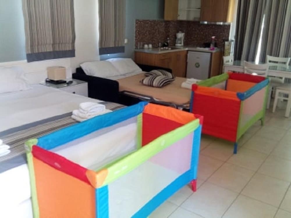 Mantinia Bay Hotel 30/45