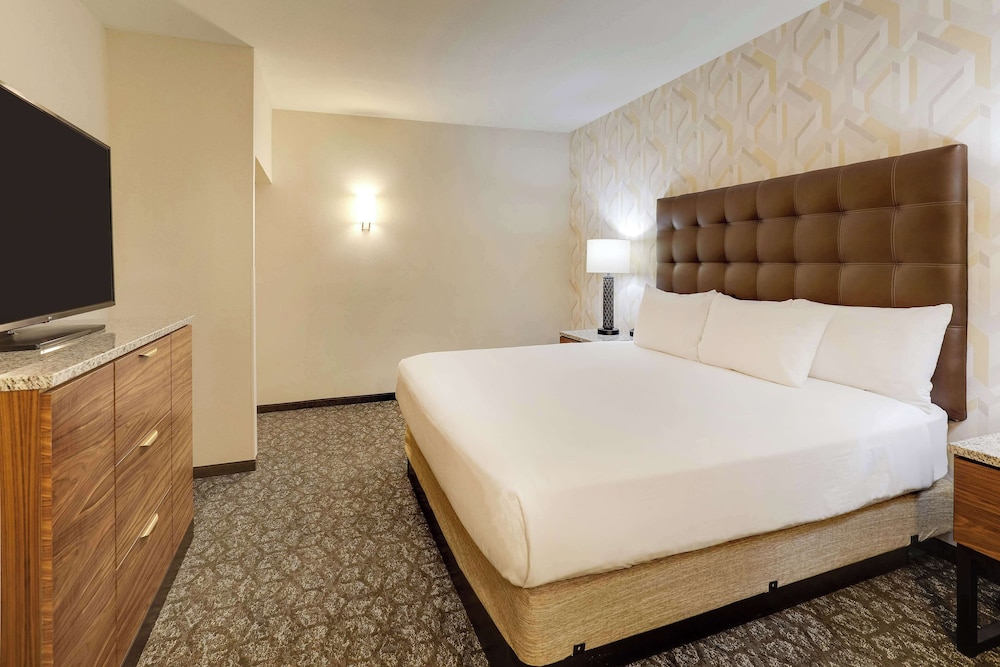 Drury Plaza Hotel Columbus Downtown 24/65